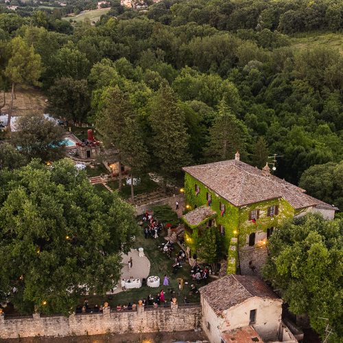 Il parco e la piscina